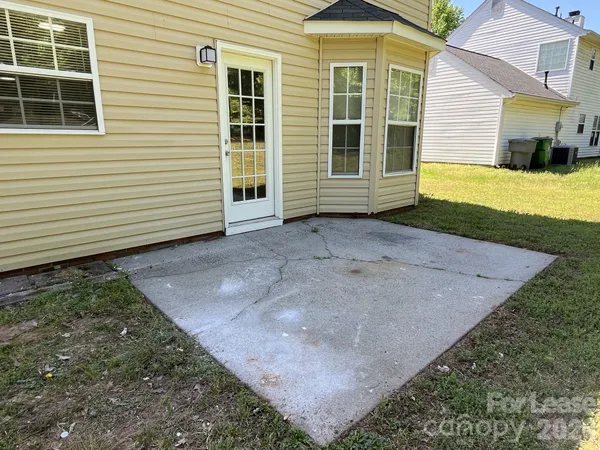 $2,100 | 5637 Hedgecrest Place, Charlotte, NC 28269