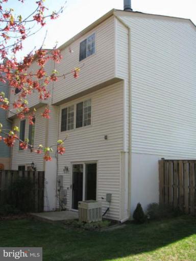 8313 Windfall Road Springfield, VA 22153 - Photo 4 of 7 Exterior (Rear)