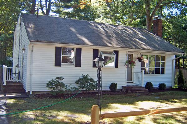 70 Juniper Road Holbrook, MA 02343 - Photo 2 of 16