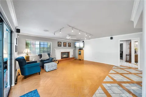 a view of entryway with flower plants