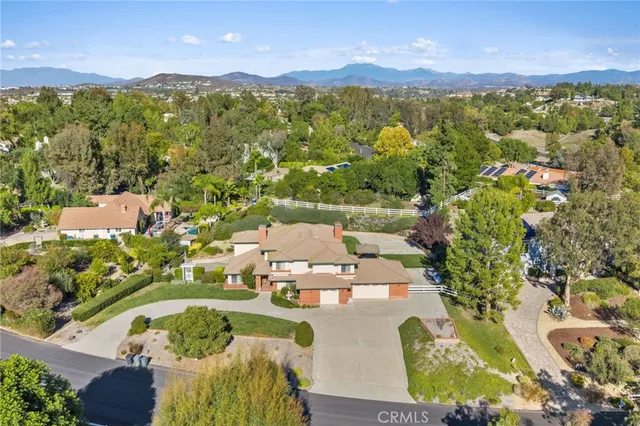$1,275,000 | 40498 Calle Madero, Temecula, CA 92591