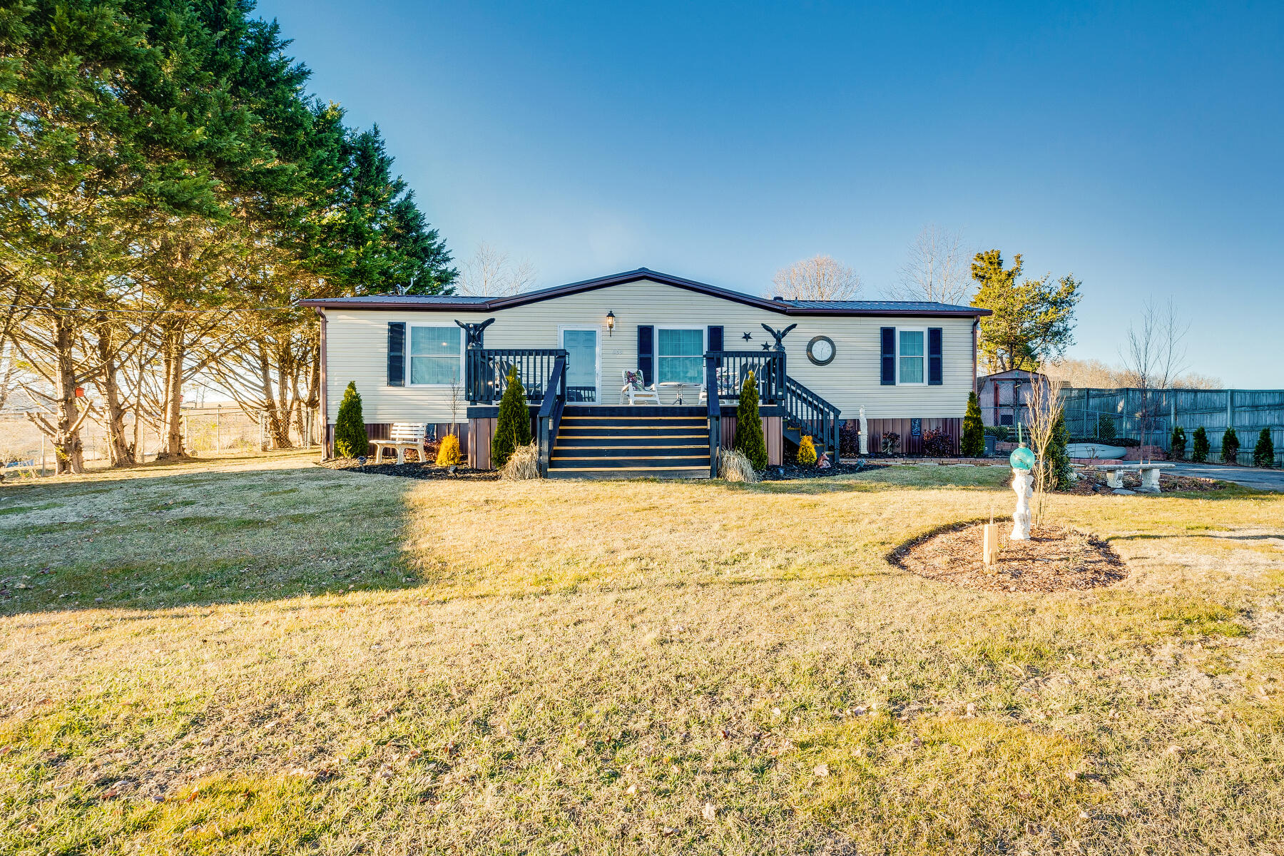 868 Bowmantown Road Limestone, TN 37681 - Photo 1 of 33 001