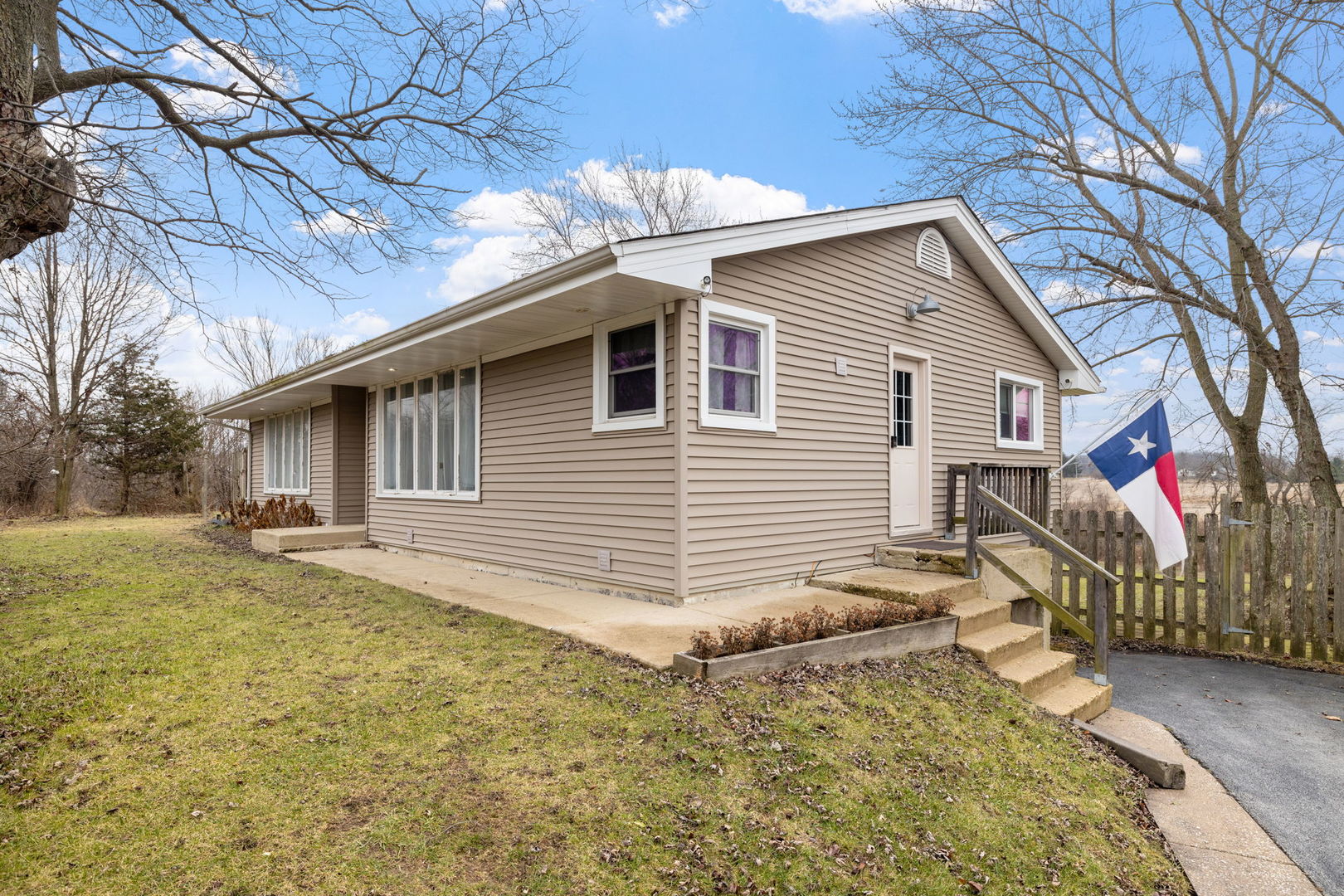 2315 East Steger Road Crete, IL 60417 - Photo 1 of 24 a view of a house with a yard