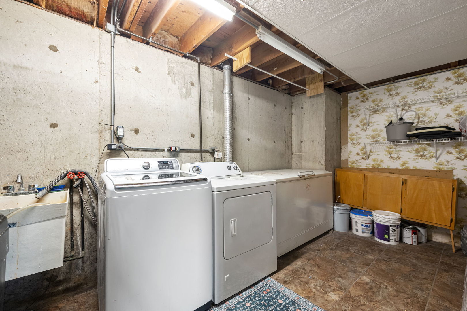 2315 East Steger Road Crete, IL 60417 - Photo 16 of 24 a utility room with dryer and washer