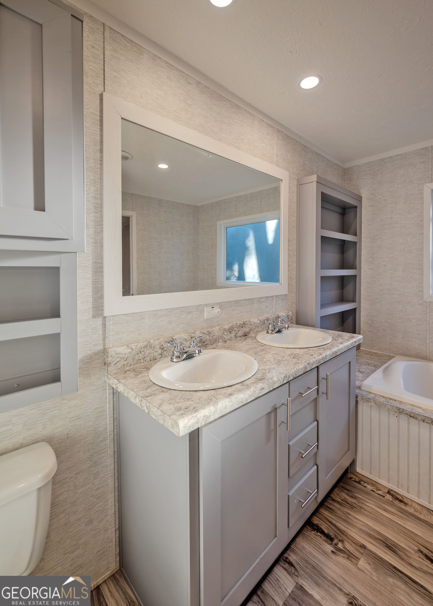 40 Spout Springs Court Hartwell, GA 30643 - Photo 12 of 27