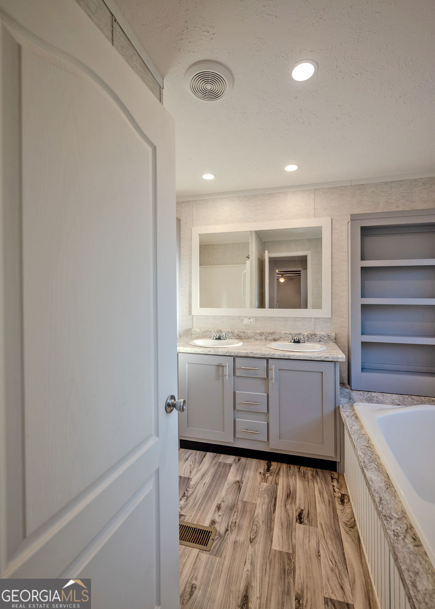 40 Spout Springs Court Hartwell, GA 30643 - Photo 13 of 27