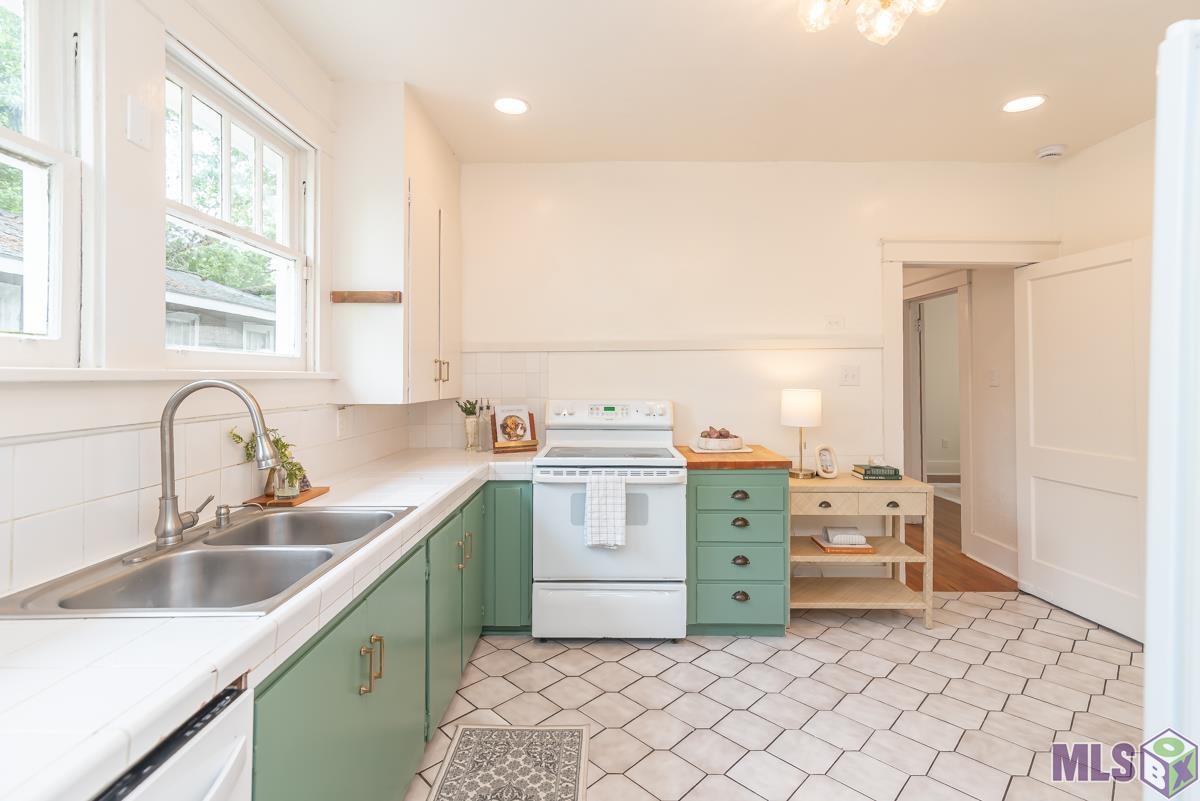 314 Bedford Drive Baton Rouge, LA 70806 - Photo 18 of 36 Gallery Image 18