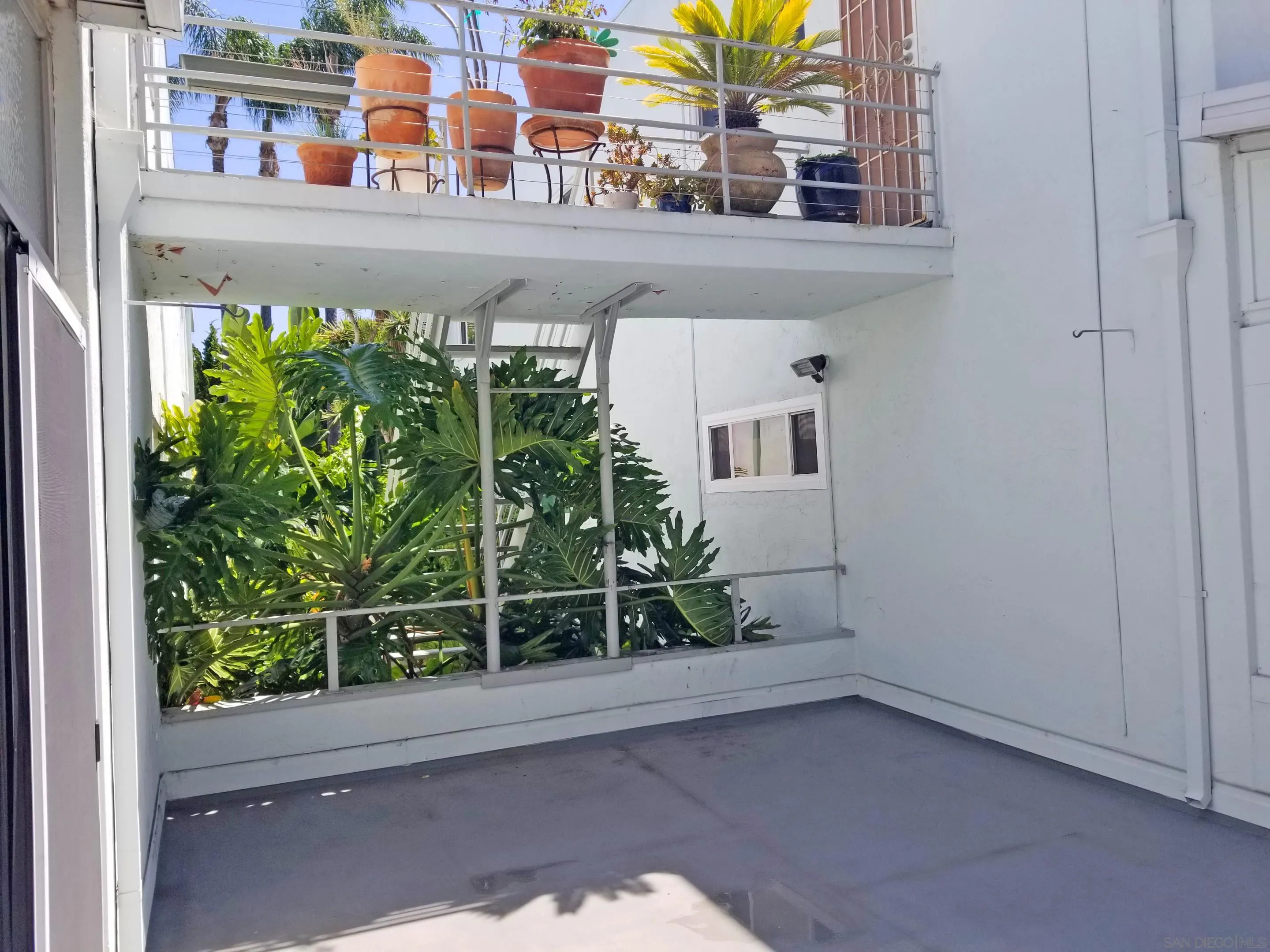 2358 Torrey Pines Road, Unit 19 La Jolla, CA 92037 - Photo 24 of 28 view of a building from a window