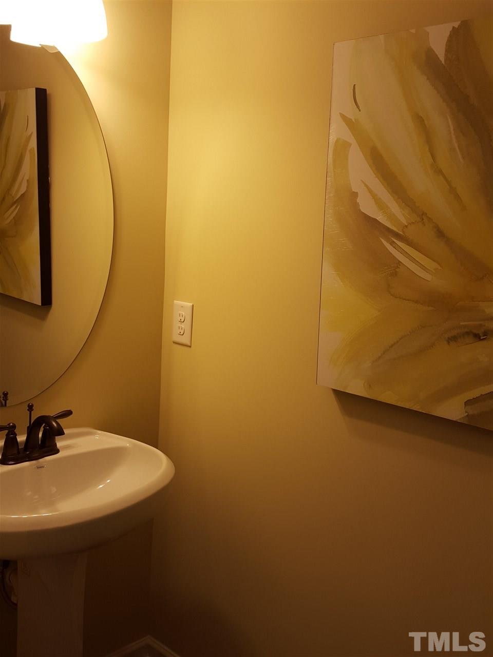 7810 Elmshire Way, Unit 735 Raleigh, NC 27616 - Photo 5 of 24 Gallery Image 5