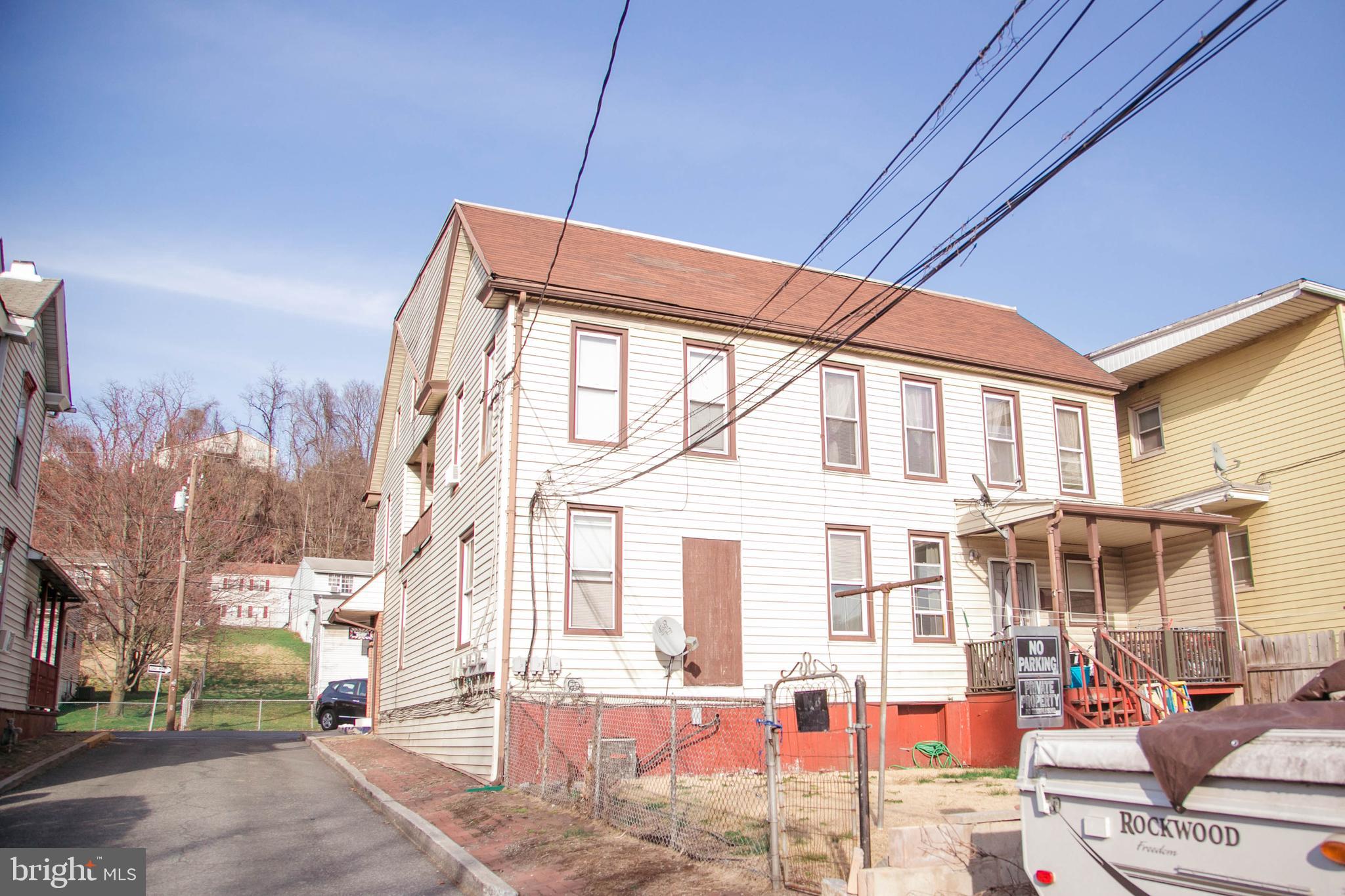638 South 2nd Street Steelton, PA 17113 - Photo 5 of 37