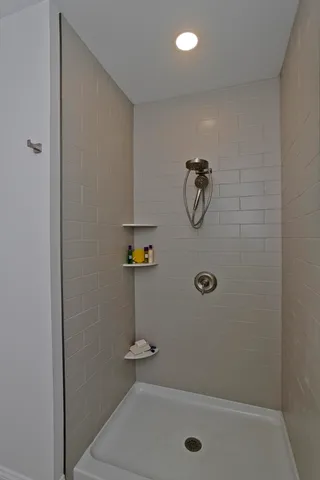 $525,000 | 107 Williams Street, Unit 2C, Northampton, MA 01060