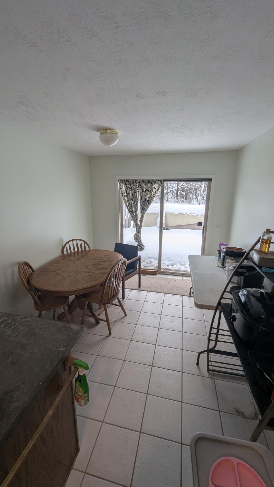 3226 Nazareth Road Kalamazoo, MI 49048 - Photo 21 of 38 PXL_20251202_202038504.RAW-01.MP.COVER