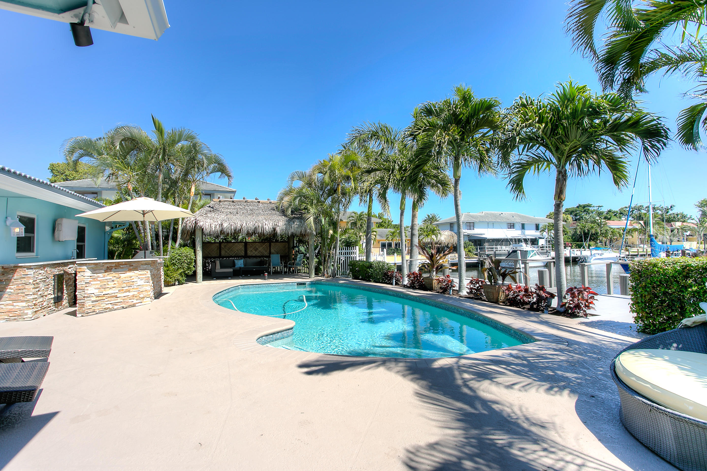 5800 Northeast 7th Avenue Boca Raton, FL 33487 - Photo 17 of 23 Oversized Pool