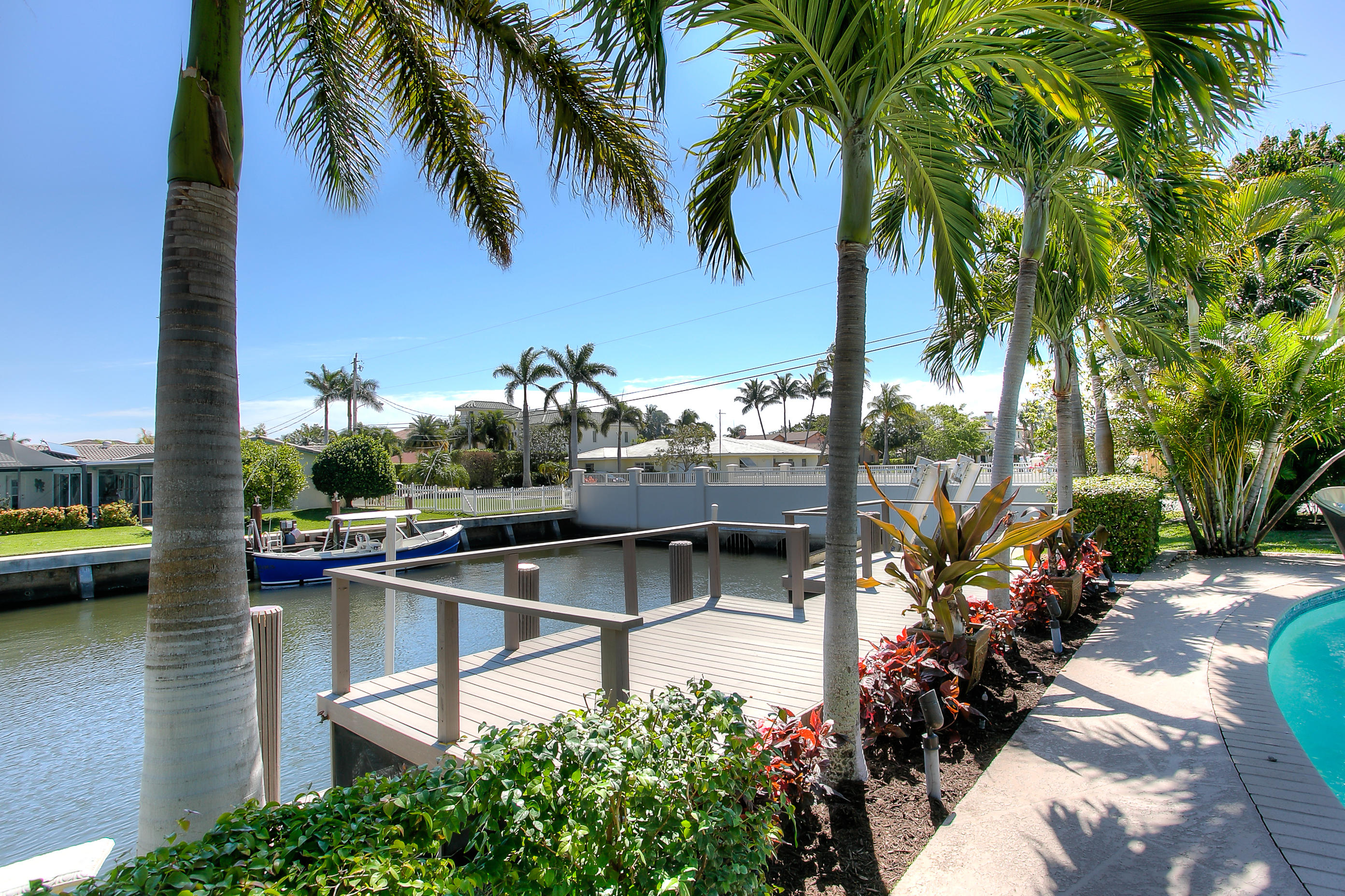 5800 Northeast 7th Avenue Boca Raton, FL 33487 - Photo 21 of 23 Brand New Deck