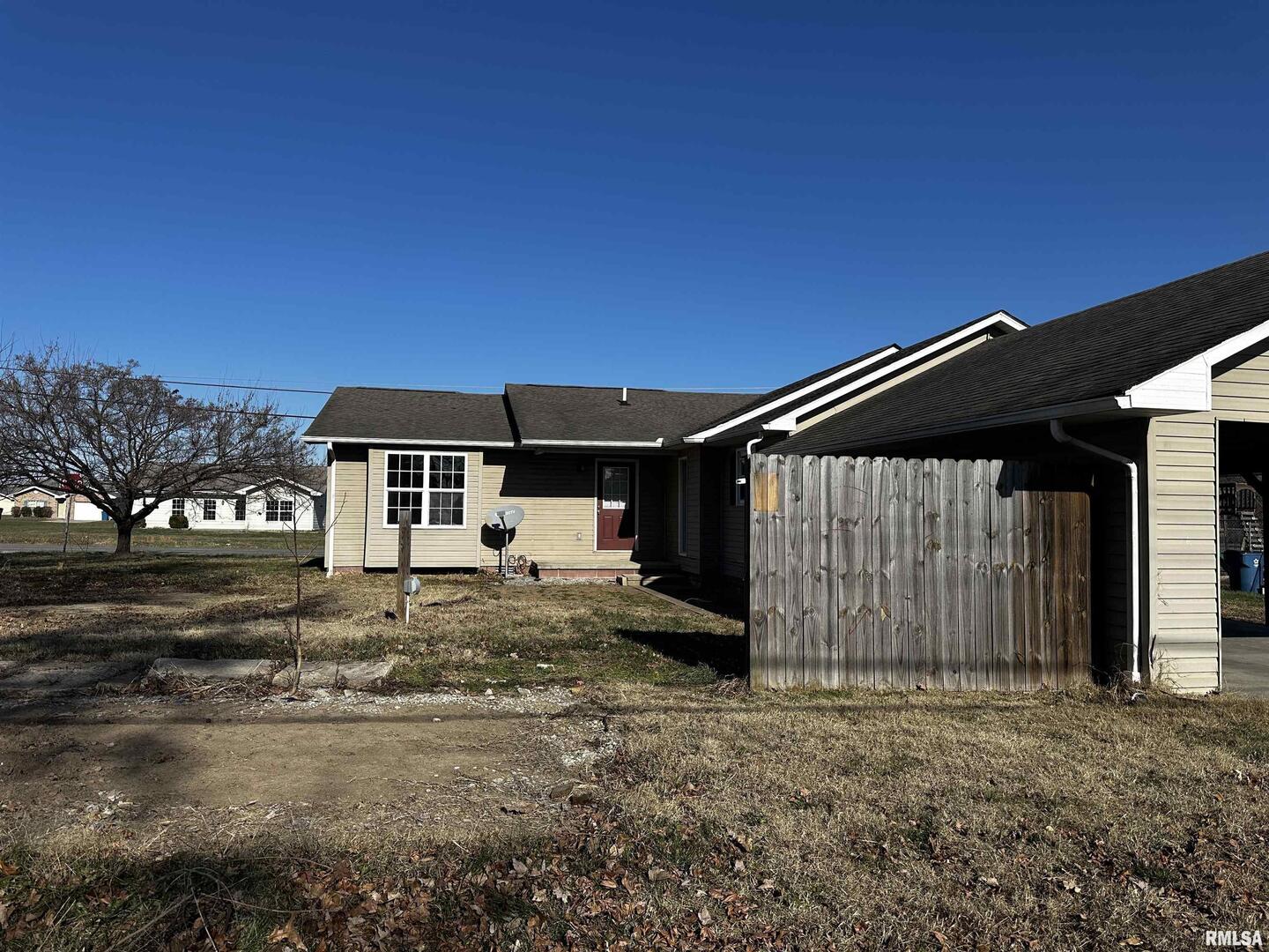 1102 Bailey Lane Benton, IL 62812 - Photo 4 of 21