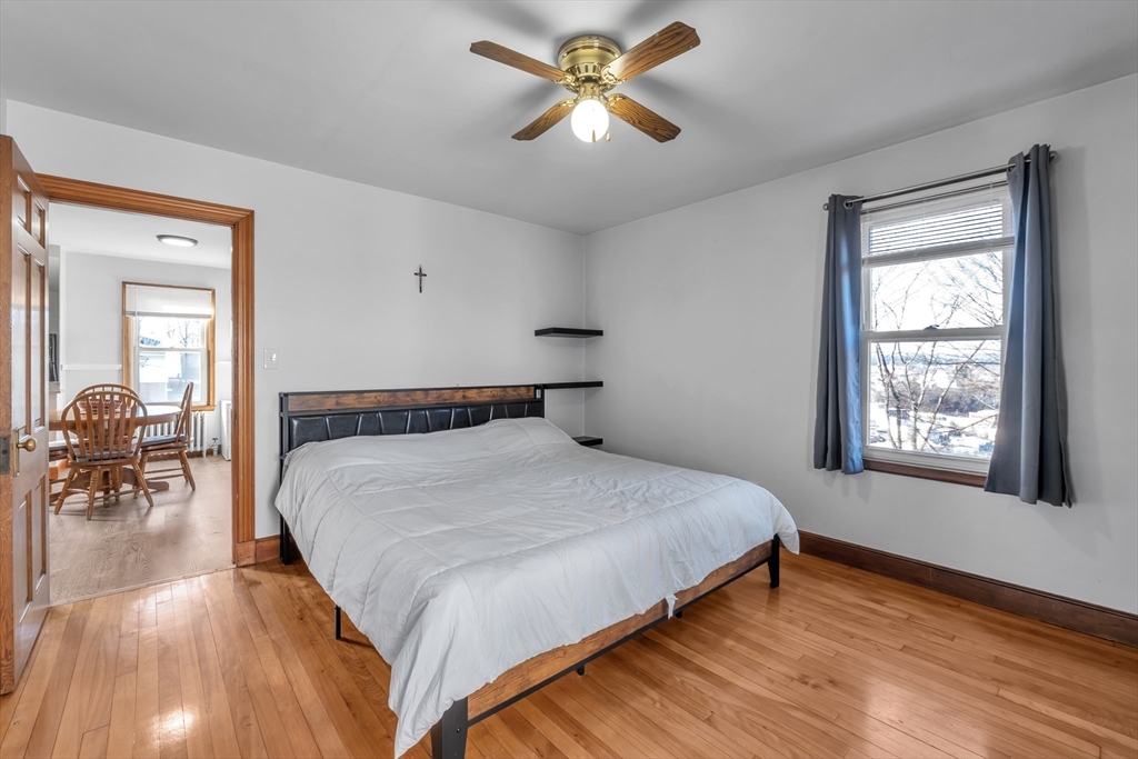 115 Orient Street Worcester, MA 01604 - Photo 11 of 27