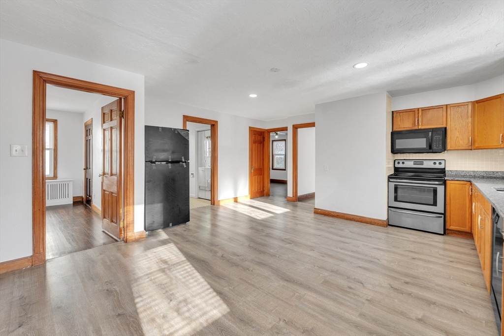 115 Orient Street Worcester, MA 01604 - Photo 15 of 27