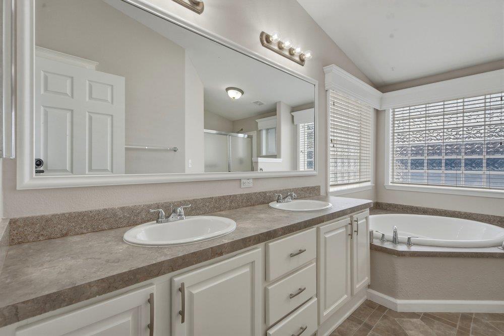 144 Holm Road, Unit 97 Watsonville, CA 95076 - Photo 25 of 38