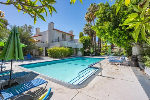 $299,900 | 280 South Avenida Caballeros, Unit 214, Palm Springs, CA 92262
