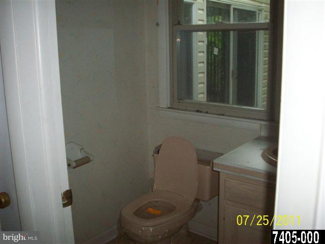 1150 Cherry Orchard Road Dover, PA 17315 - Photo 11 of 22