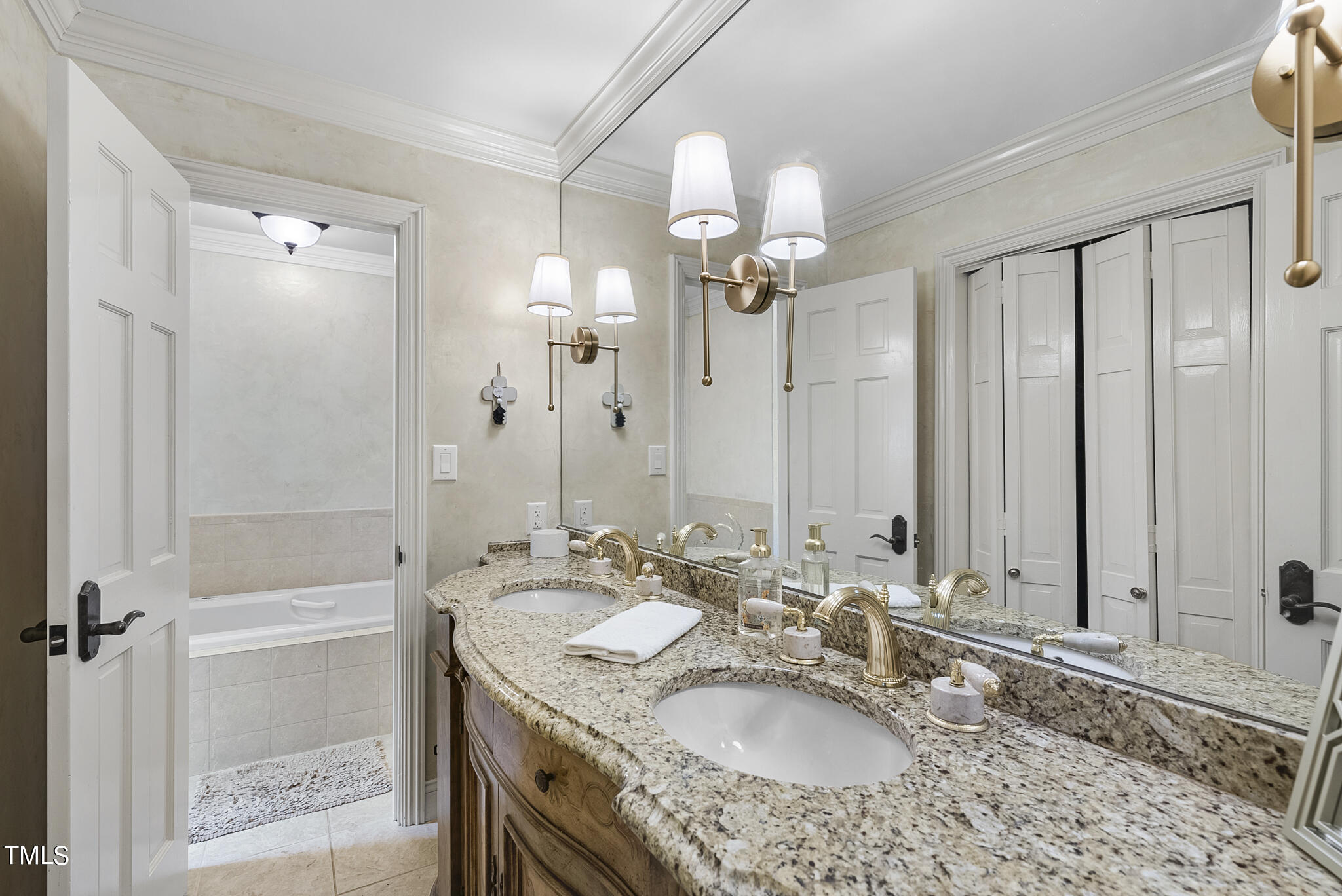 6712 Foxfire Place Raleigh, NC 27615 - Photo 43 of 77 37