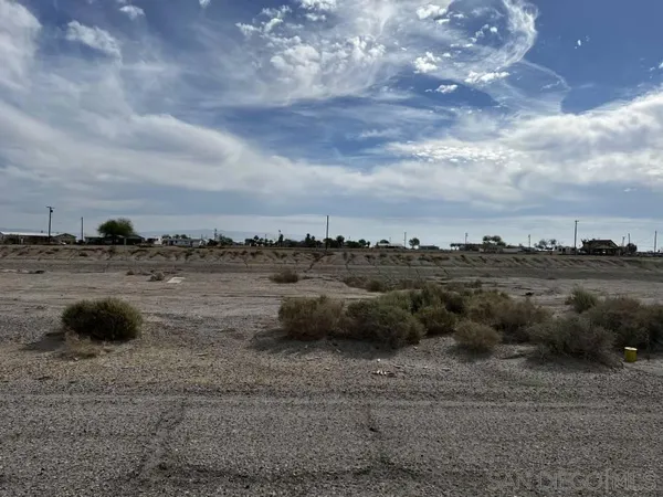 $27,000 | 2354 Honolulu Avenue, Salton City, CA 92274