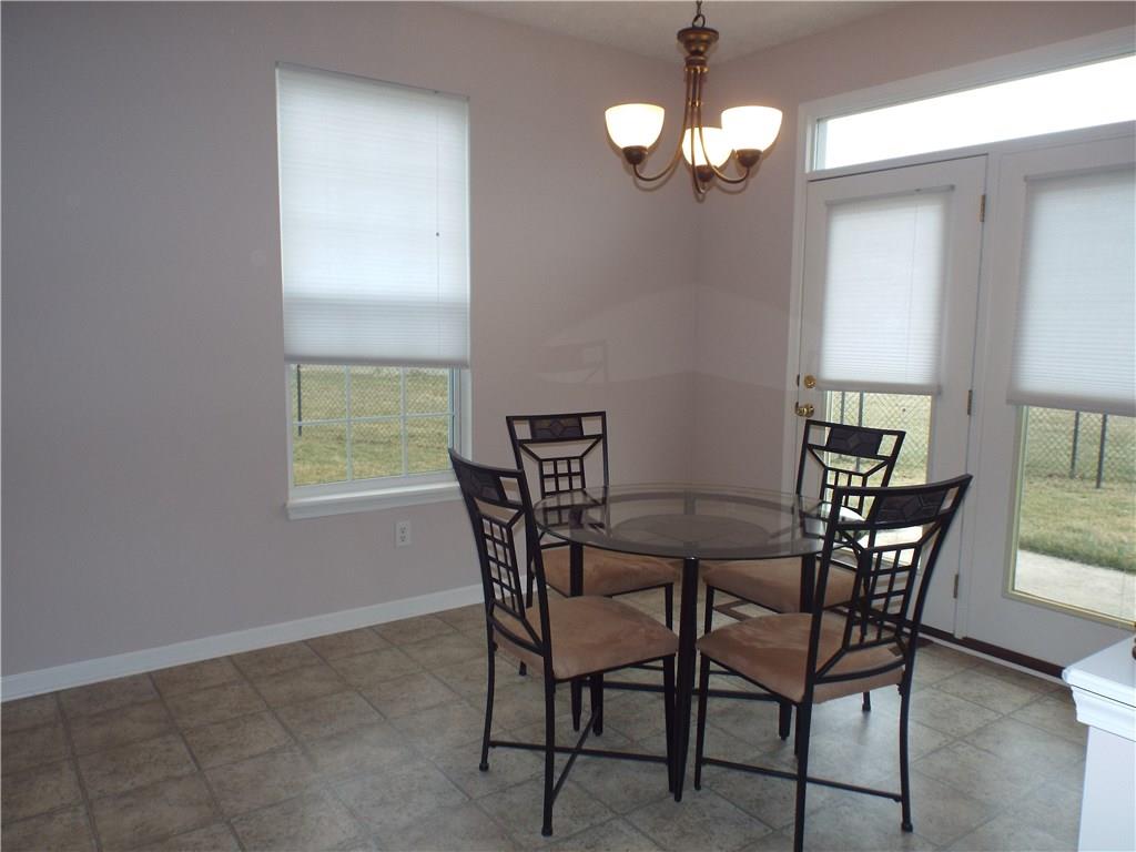 8105 Elsen Ridge Avon, IN 46123 - Photo 17 of 43 Gallery Image 17