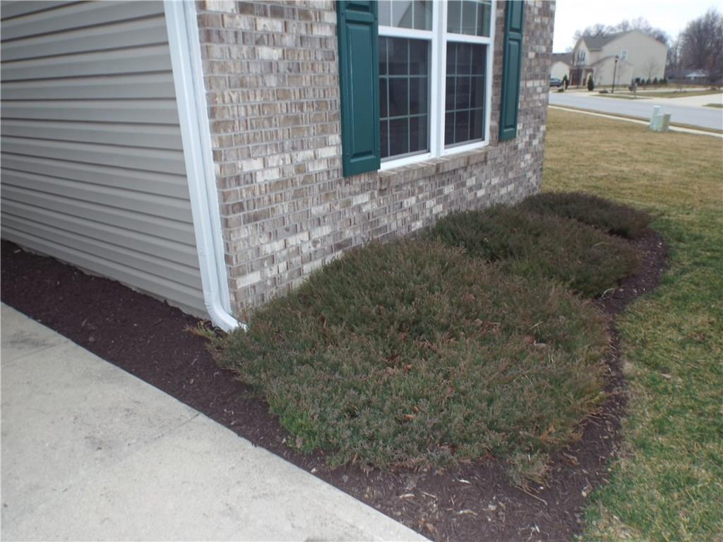 8105 Elsen Ridge Avon, IN 46123 - Photo 6 of 43 Gallery Image 6