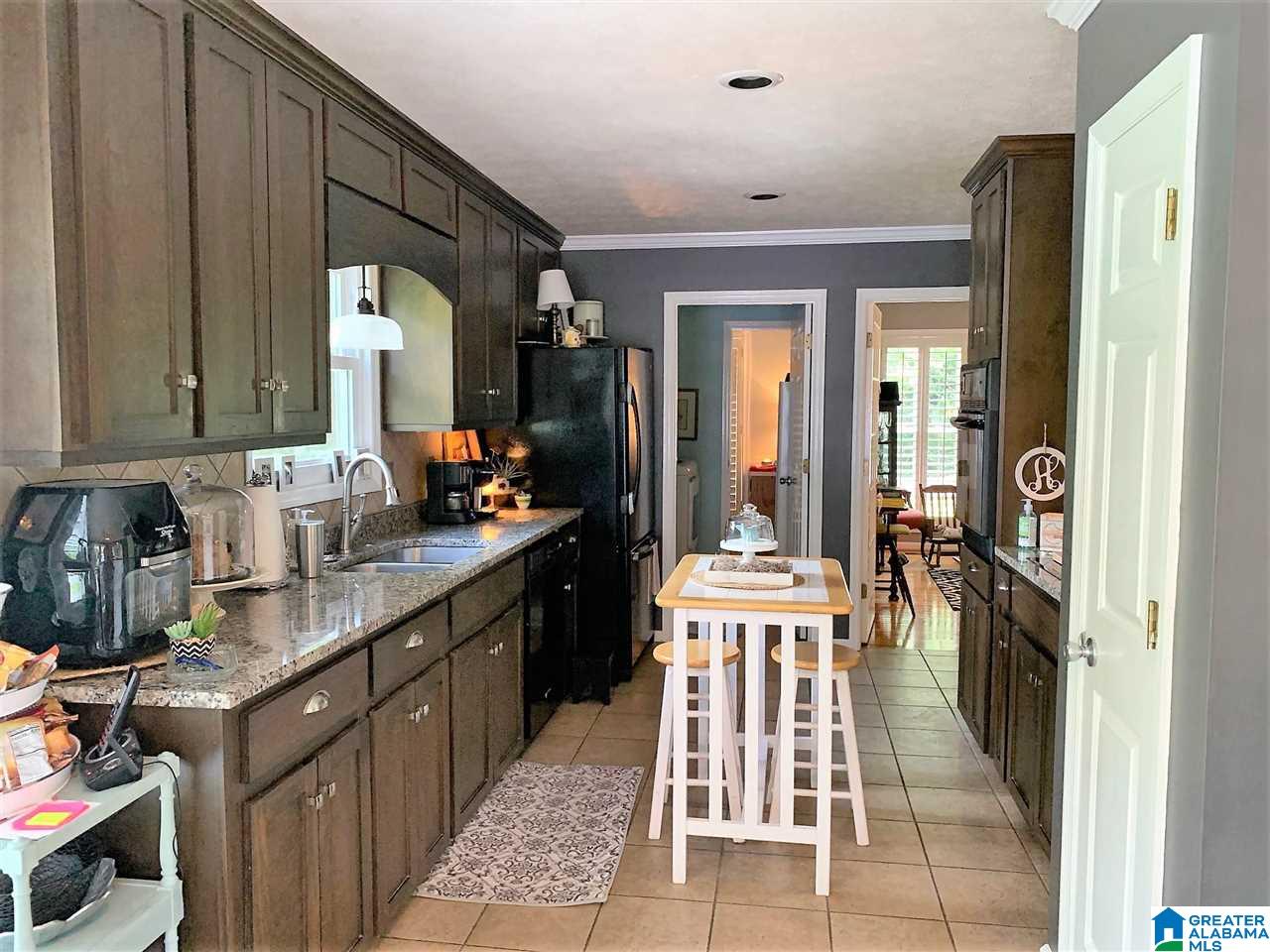901 Cherokee Trail Anniston, AL 36206 - Photo 8 of 42