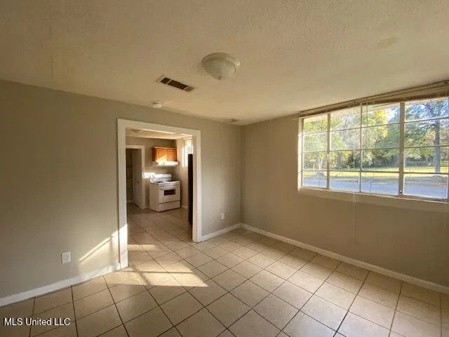 $1,050 | 1700 42nd Avenue, Gulfport, MS 39501