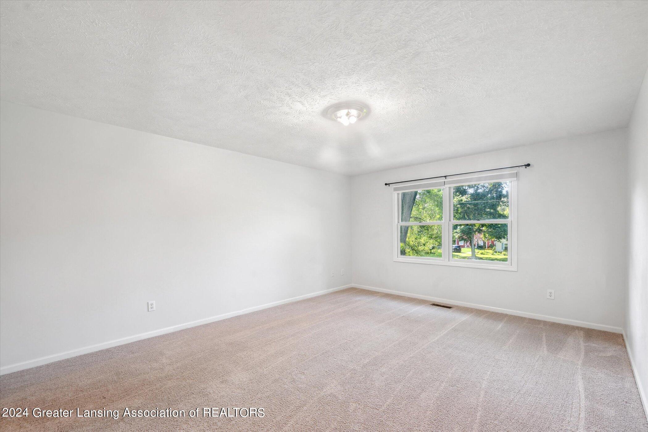 174 Newman Road Okemos, MI 48864 - Photo 25 of 54 17-174-Newman-Rd-Okemos-MI-48864-WindowS