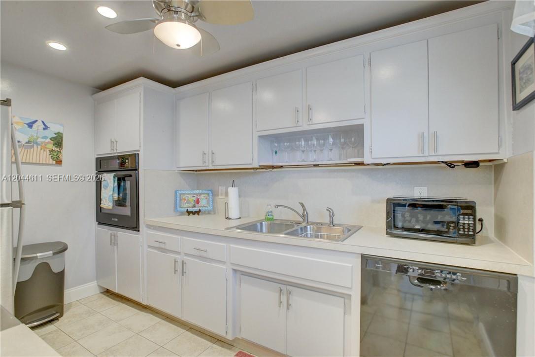 401 North Riverside Drive, Unit 504 Pompano Beach, FL 33062 - Photo 9 of 20