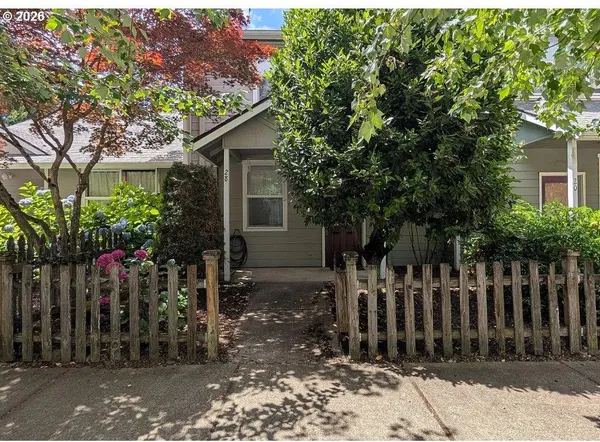 $379,999 | 28 Lawrence Street, Eugene, OR 97401