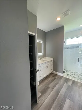 $2,400 | 610 Floyd Avenue South, Lehigh Acres, FL 33976