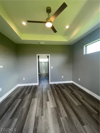 $2,400 | 610 Floyd Avenue South, Lehigh Acres, FL 33976