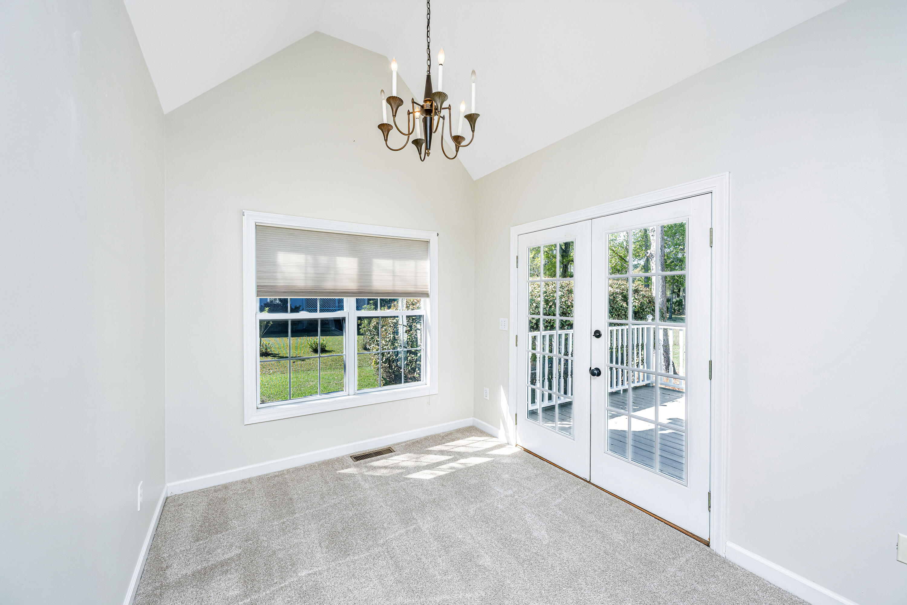 3930 Colonel Vanderhorst Circle Mount Pleasant, SC 29466 - Photo 21 of 52 3930ColVandorhorst032