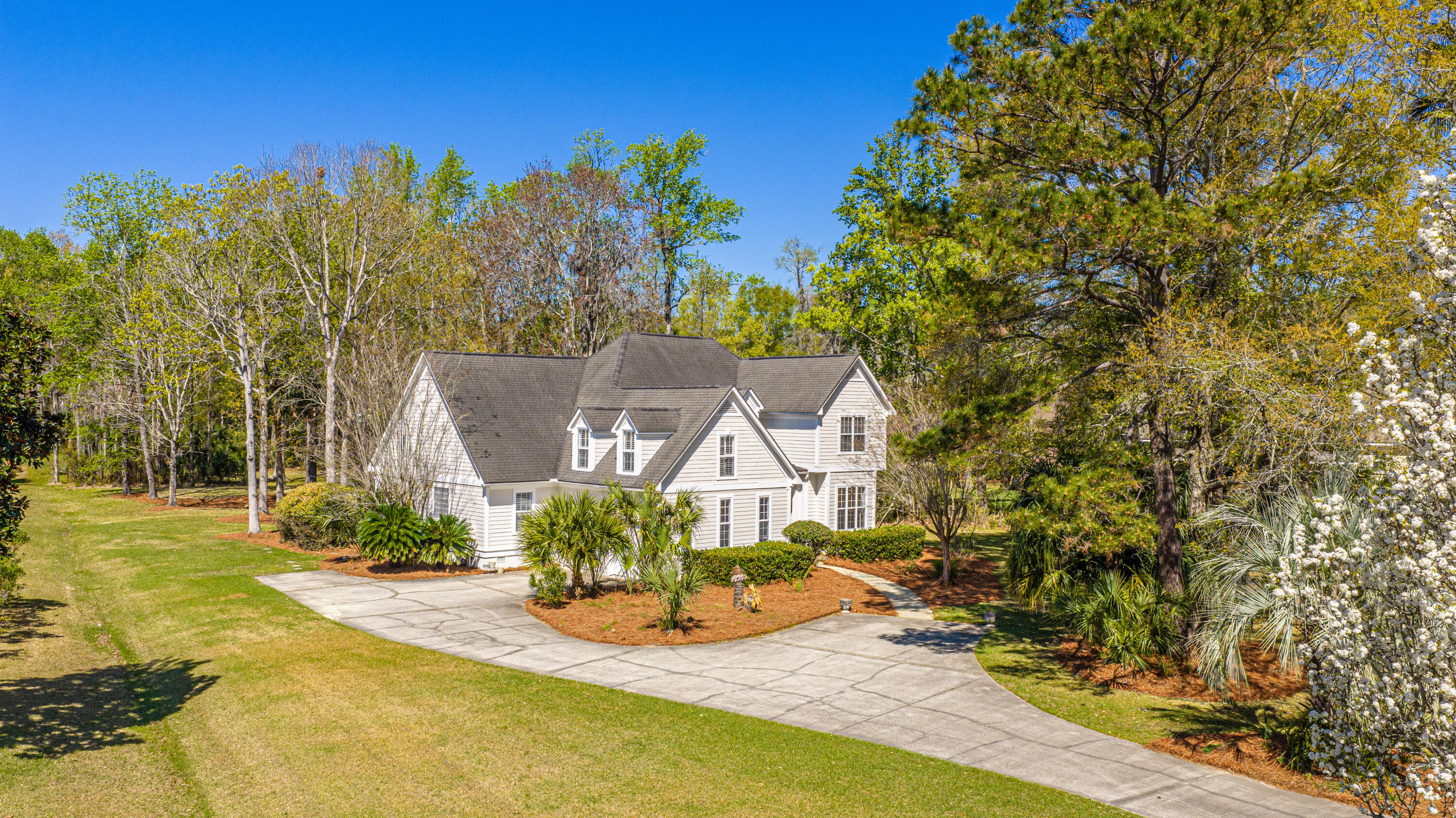 3930 Colonel Vanderhorst Circle Mount Pleasant, SC 29466 - Photo 40 of 52 3930ColVandorhorst057