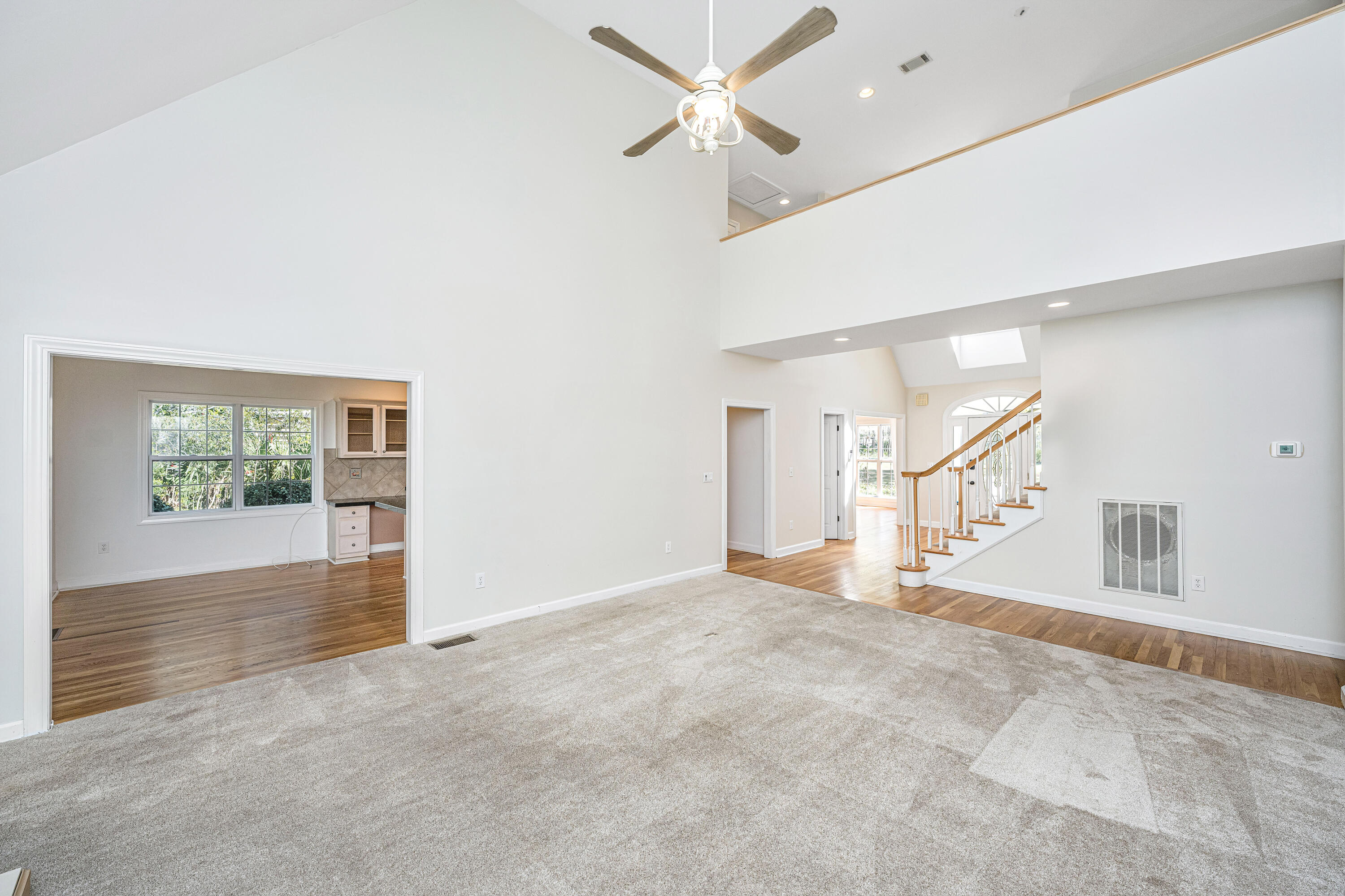 3930 Colonel Vanderhorst Circle Mount Pleasant, SC 29466 - Photo 9 of 52 3930ColVandorhorst017