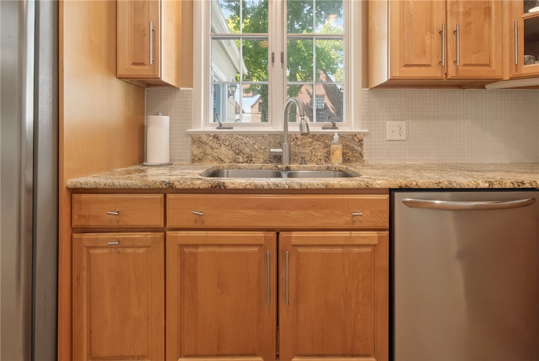 606 Claybourne Road Brighton, NY 14618 - Photo 18 of 43 Kitchen