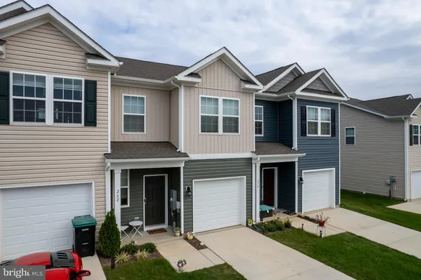 $1,775 | 262 Allison Drive, Luray, VA 22835