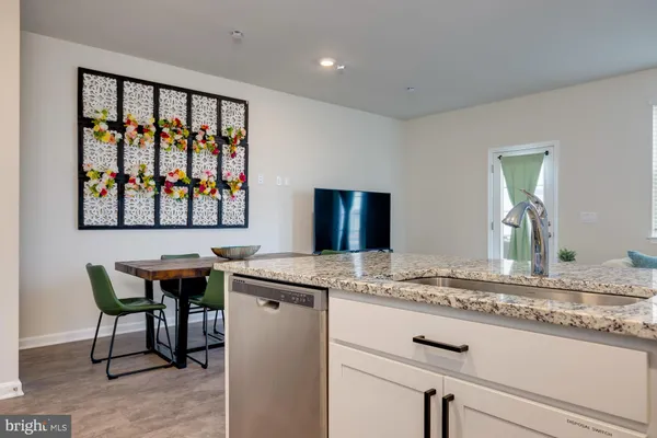 $1,775 | 262 Allison Drive, Luray, VA 22835