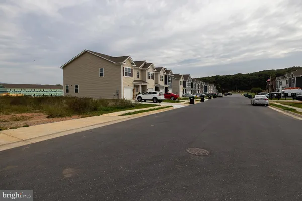 $1,775 | 262 Allison Drive, Luray, VA 22835