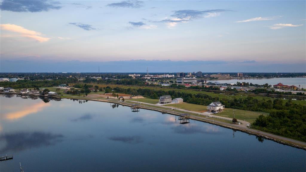 649 River Road Lake Charles, LA 70601 - Photo 1 of 6