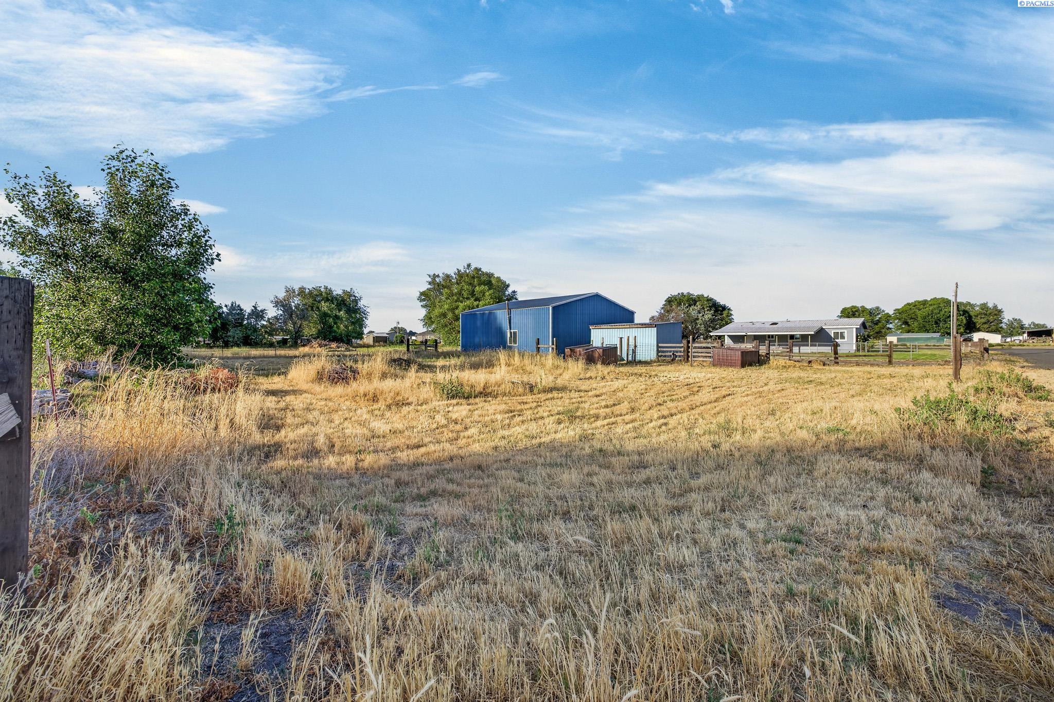 44104 South Morton Road Kennewick, WA 99337 - Photo 34 of 50 Gallery Image 34