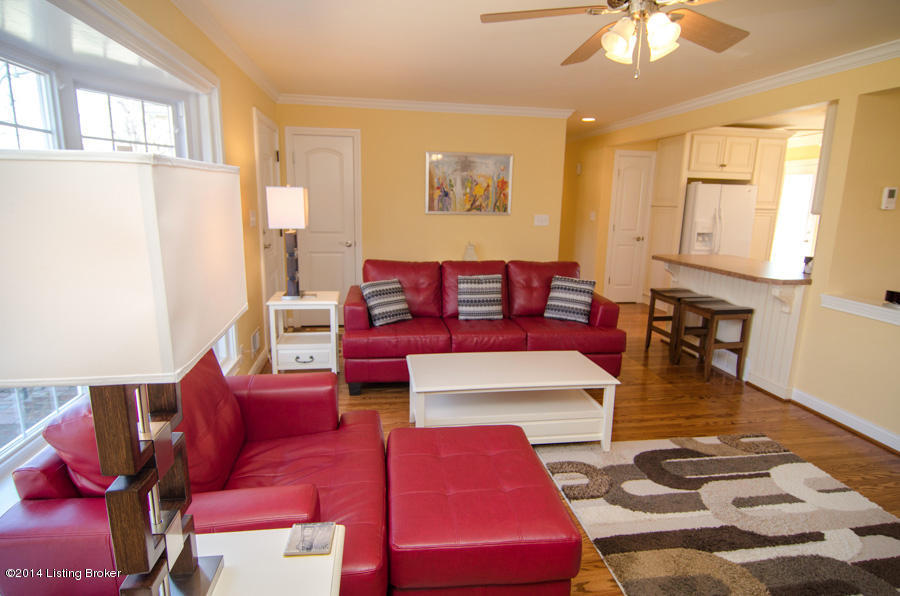 4318 Alicent Road Louisville, KY 40207 - Photo 8 of 33 Living Room