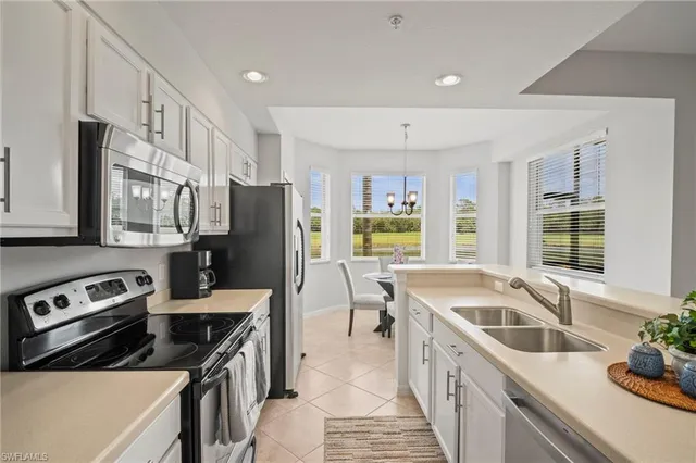 $6,000 | 10333 Heritage Bay Boulevard, Unit 1716, Naples, FL 34120