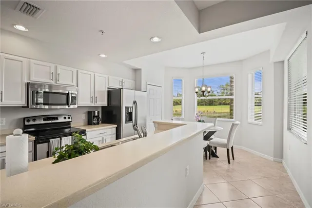 $6,000 | 10333 Heritage Bay Boulevard, Unit 1716, Naples, FL 34120