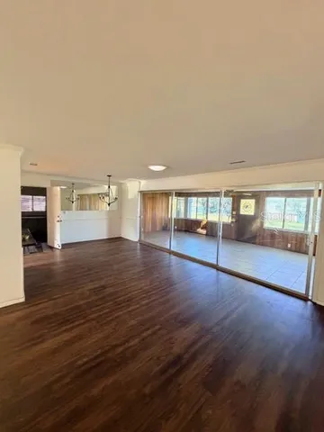 $2,000 | 1617 Lakeside Drive, DeLand, FL 32720