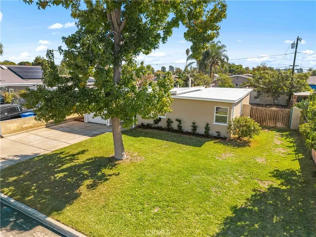a view of a house with a outdoor space