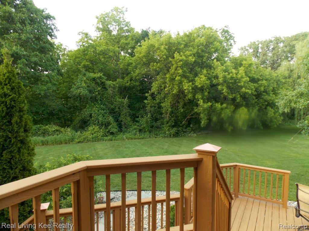 4079 Jacquelynn Court Rochester, MI 48306 - Photo 26 of 33 20.jpg